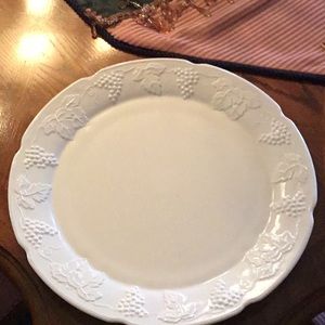Milk glass plater